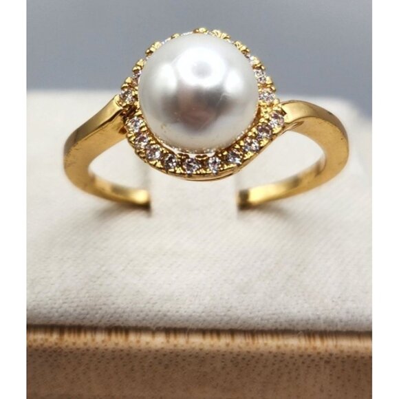 Gold Plated Faux Pearl Ring With Crystal Accent- Solitaire - Picture 1 of 3